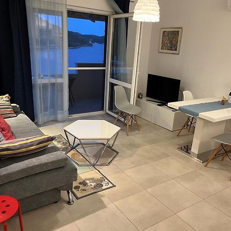 Apartments Ladesta Lastovo Extérieur photo