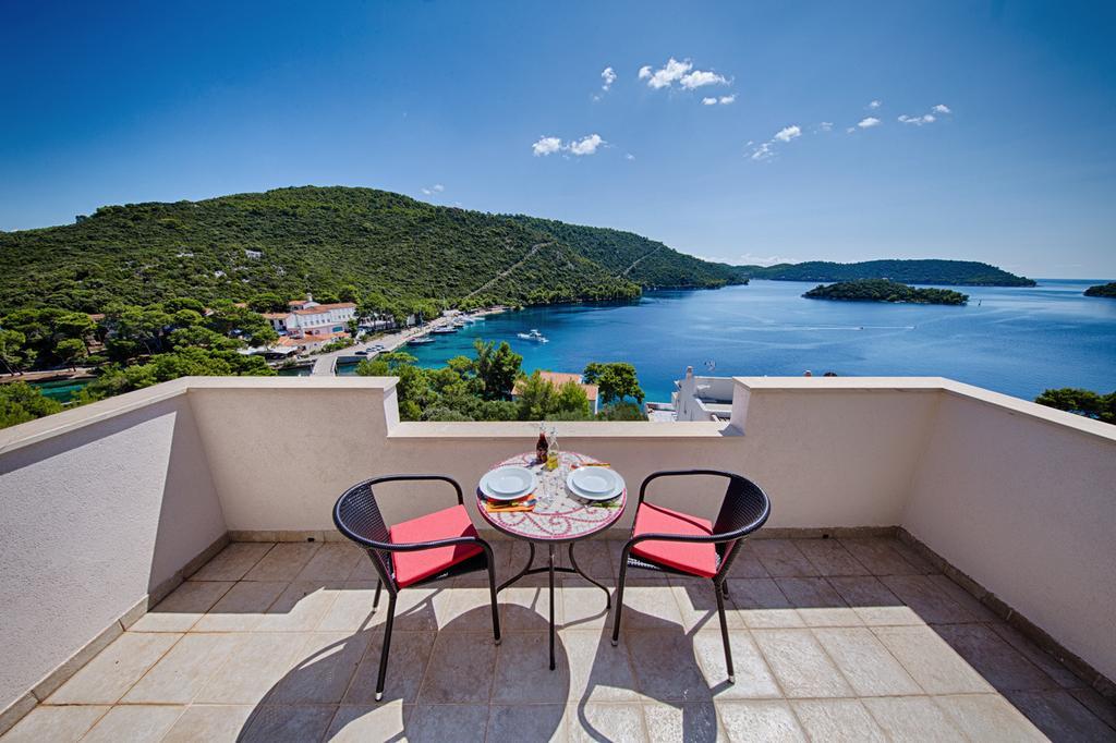 Apartments Ladesta Lastovo Chambre photo