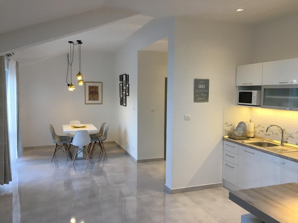 Apartments Ladesta Lastovo Extérieur photo