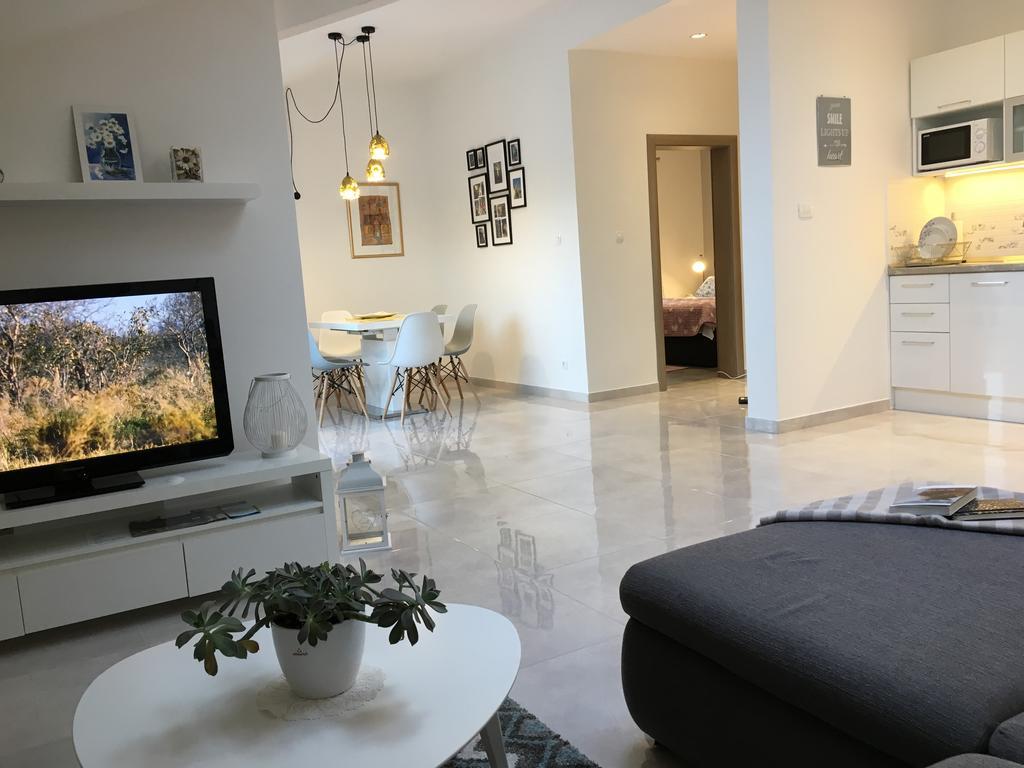Apartments Ladesta Lastovo Extérieur photo
