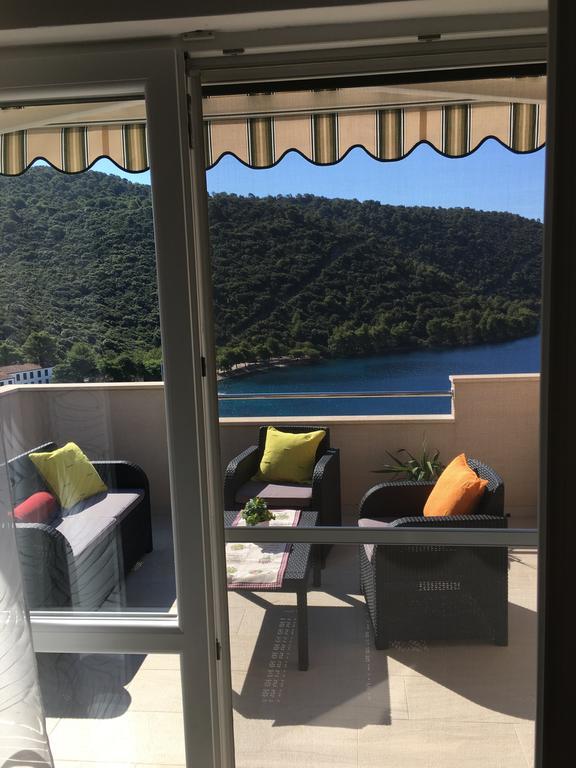 Apartments Ladesta Lastovo Extérieur photo