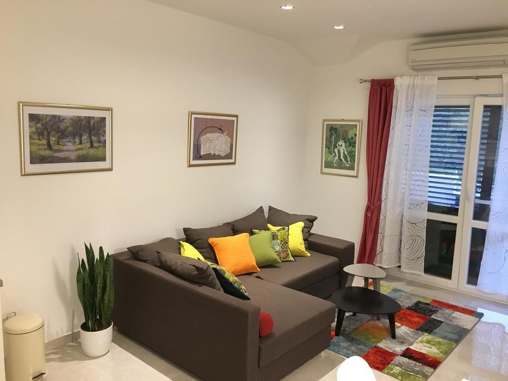 Apartments Ladesta Lastovo Extérieur photo